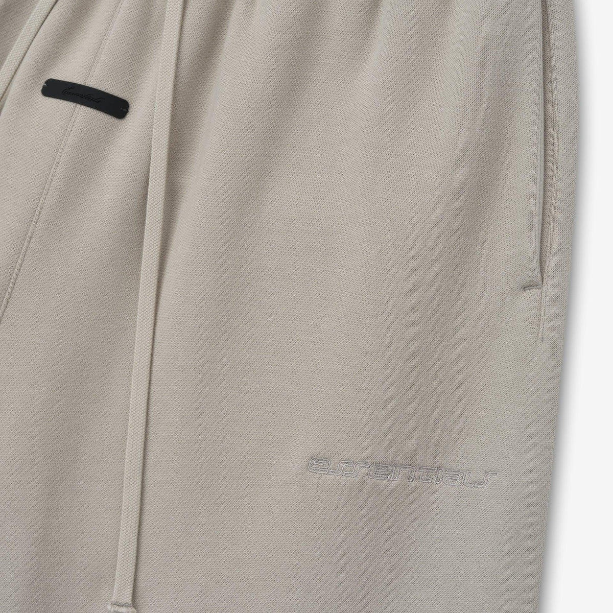 Fear Of God Essentials Active Trace Relaxed Short Seal - Im Your Wardrobe