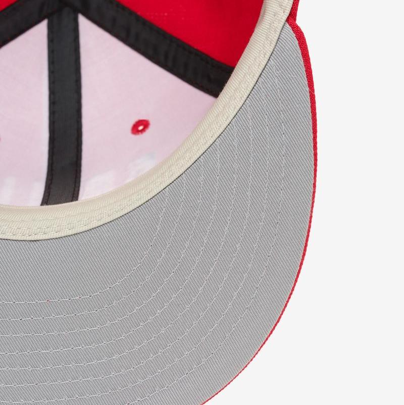 Fear of God Essentials Bulls 9Fifty RC Snapback Open Misc - Im Your Wardrobe