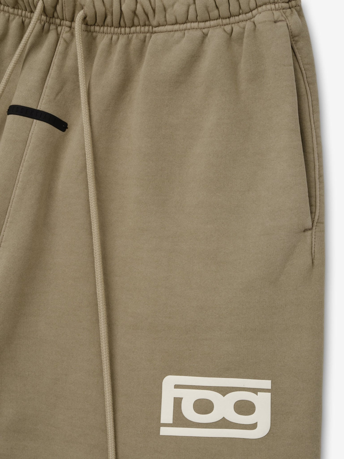 Fear of God Essentials Classic Sweatshort Washed Clay - Im Your Wardrobe