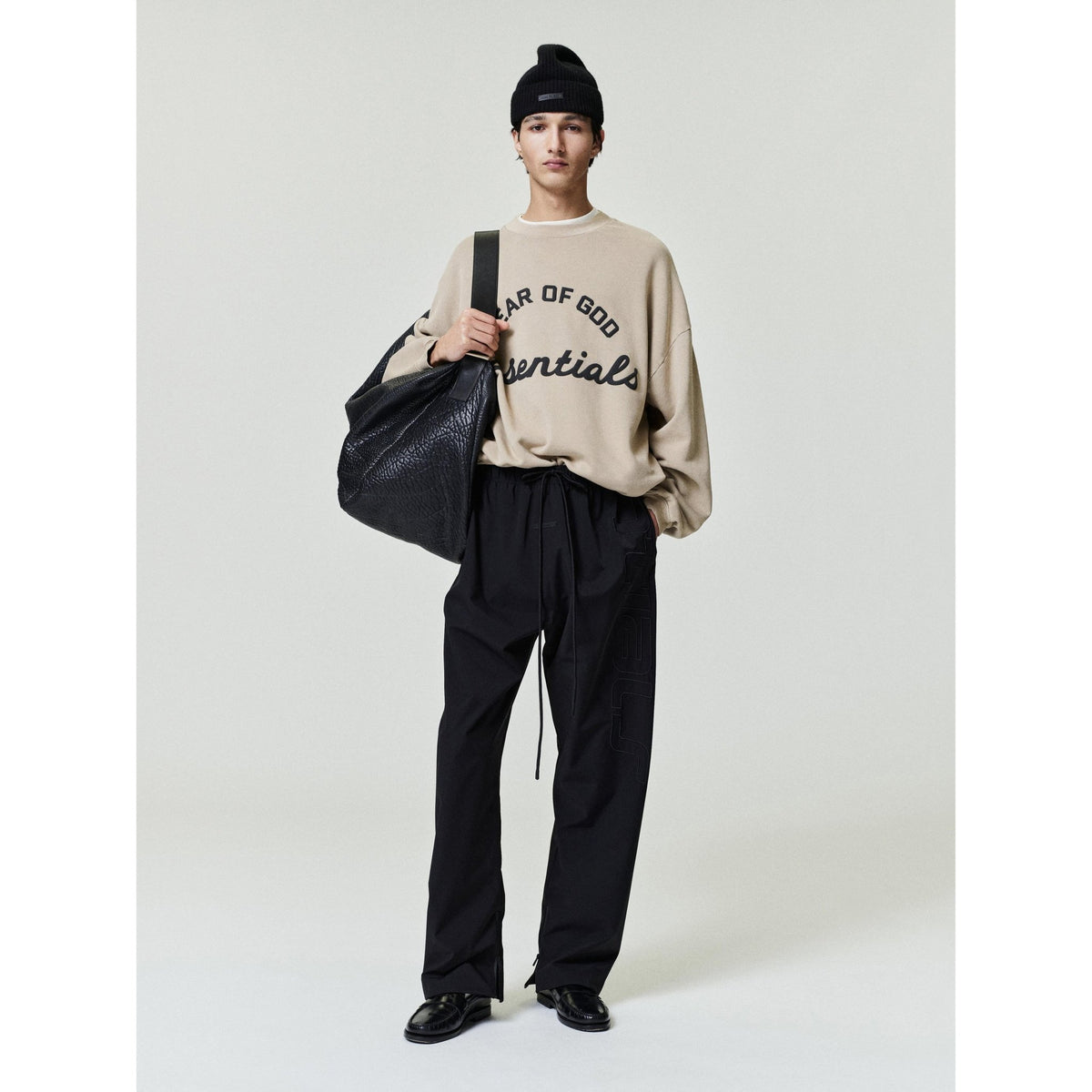Fear of God Essentials Training 90s Crewneck Sweatshirt Faded Dune - Im Your Wardrobe