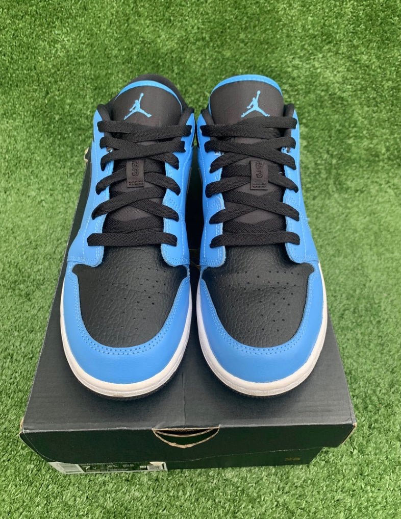 Jordan 1 Low Black University Blue (GS) - 7Y (8.5 Women’s) - Im Your Wardrobe