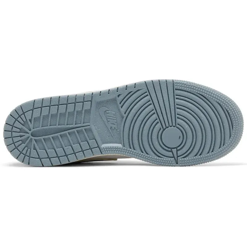 Jordan 1 Low SE Industrial Blue (GS) - Im Your Wardrobe