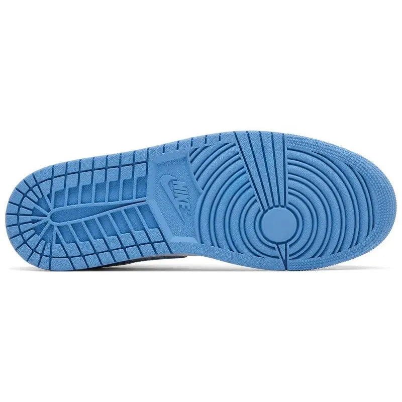 Jordan 1 Low SE White Legend Blue - Im Your Wardrobe