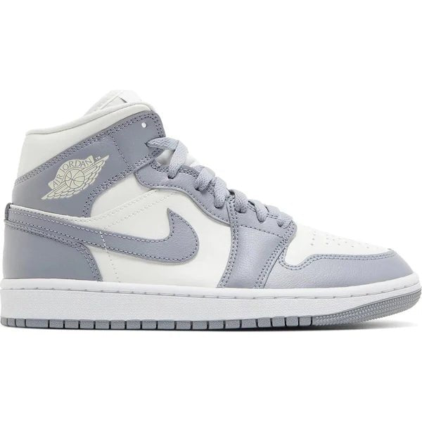 Jordan 1 Mid - Stealth (W) - Im Your Wardrobe