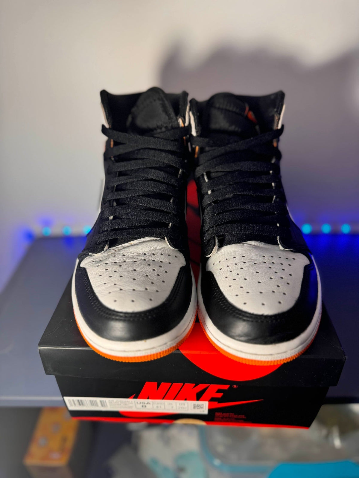 Jordan 1 Retro High &#39;Electro Orange&#39; - 8 US (9.5 Women&#39;s) - Im Your Wardrobe