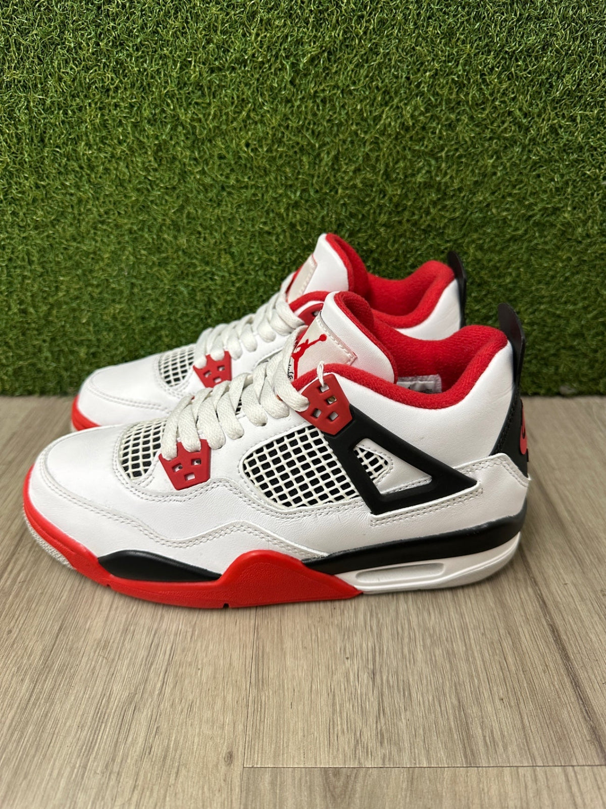 Jordan 4 Retro Fire Red (GS) (2020) - 5.5Y (7 Women’s) - Im Your Wardrobe