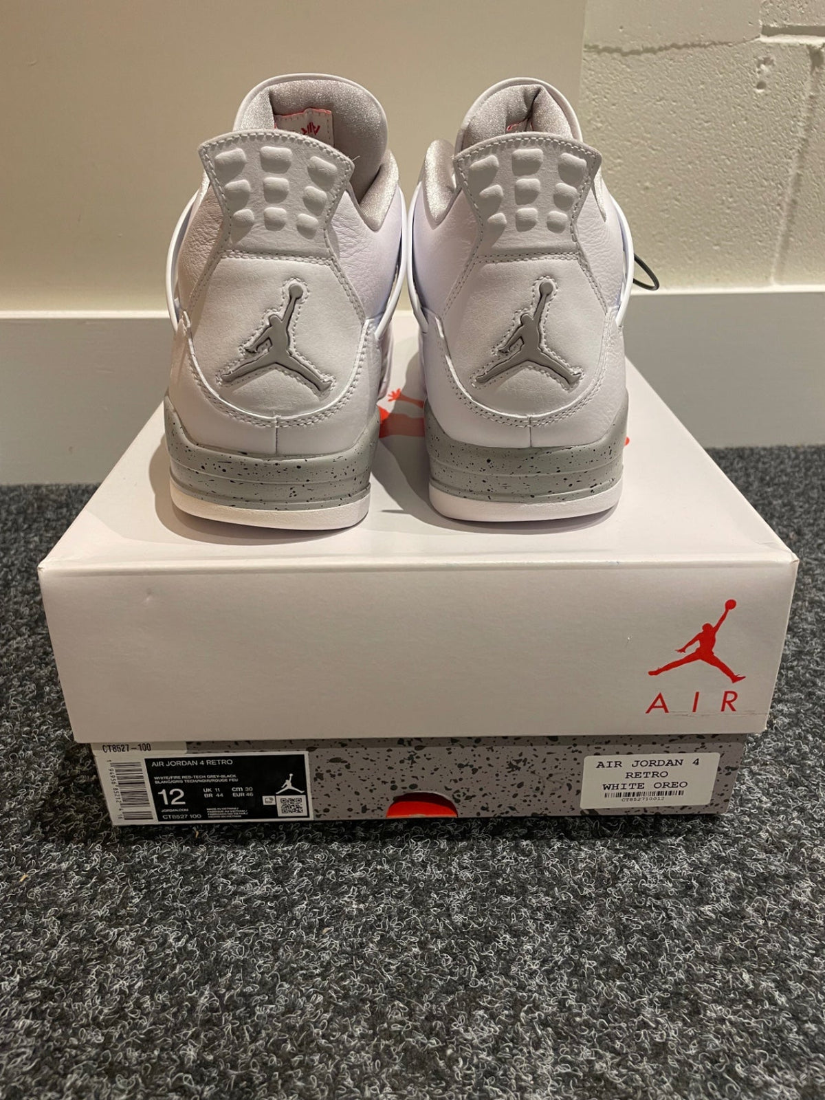 Jordan 4 Retro White Oreo (2021) - 12 US (13.5 Women&#39;s) - Im Your Wardrobe