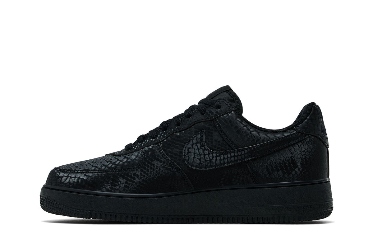 Kobe Bryant x Nike Air Force 1 Low Triple Black - Im Your Wardrobe