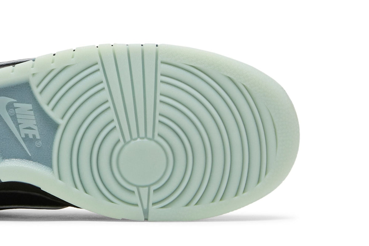 League of Legends x Nike Dunk Low - Im Your Wardrobe