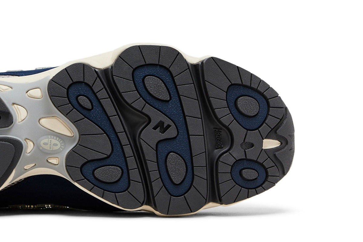 New Balance 1000 Navy Sea Salt - Im Your Wardrobe