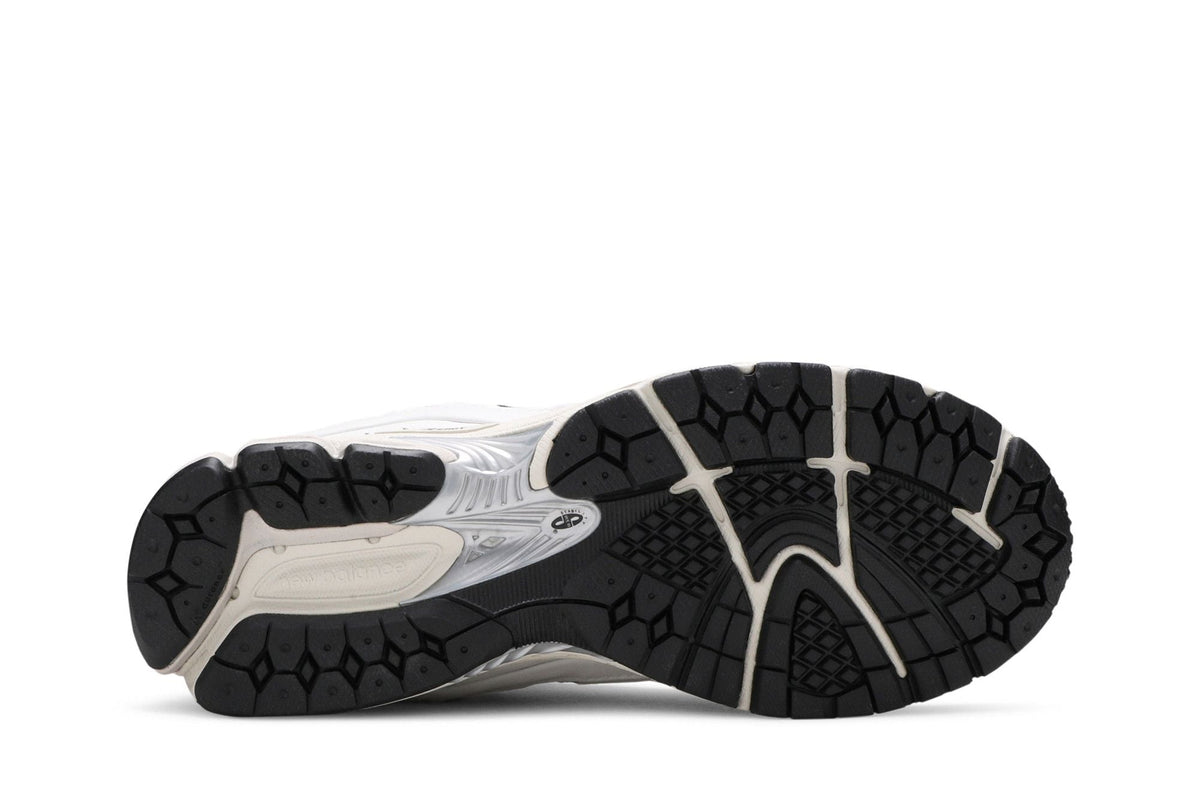 New Balance 2002R Atlas Lemon Haze - Im Your Wardrobe