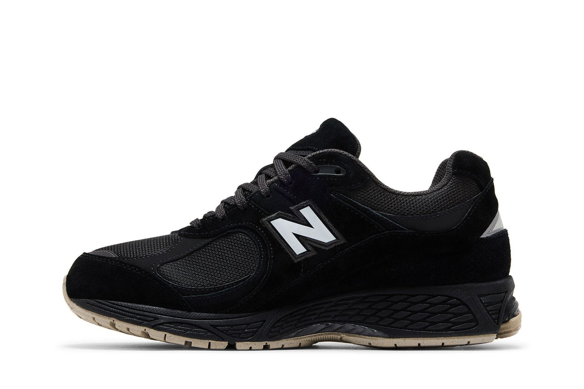 New Balance 2002R Black Silver - Im Your Wardrobe