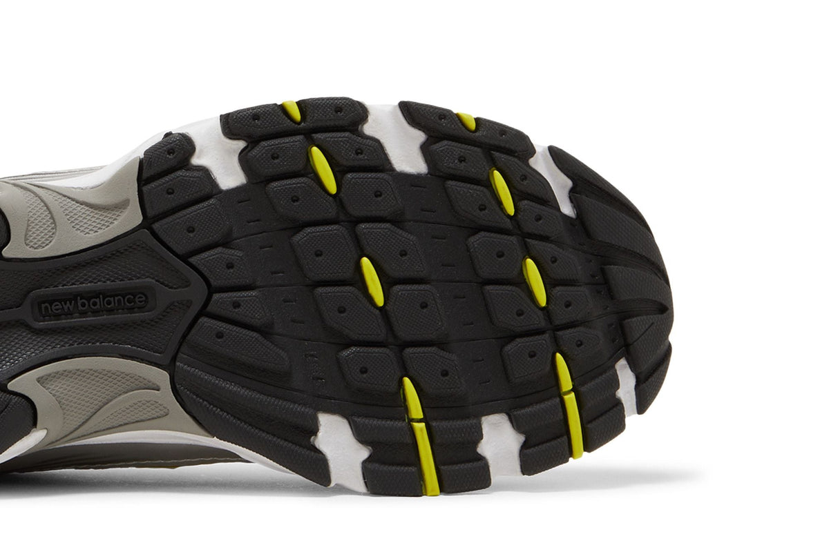 New Balance 530 Silver Yellow - Im Your Wardrobe