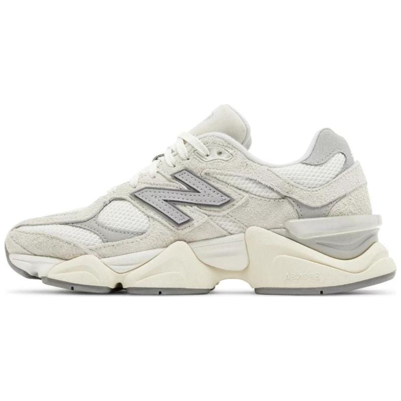 New Balance 9060 - Moonbeam Sea Salt - Im Your Wardrobe