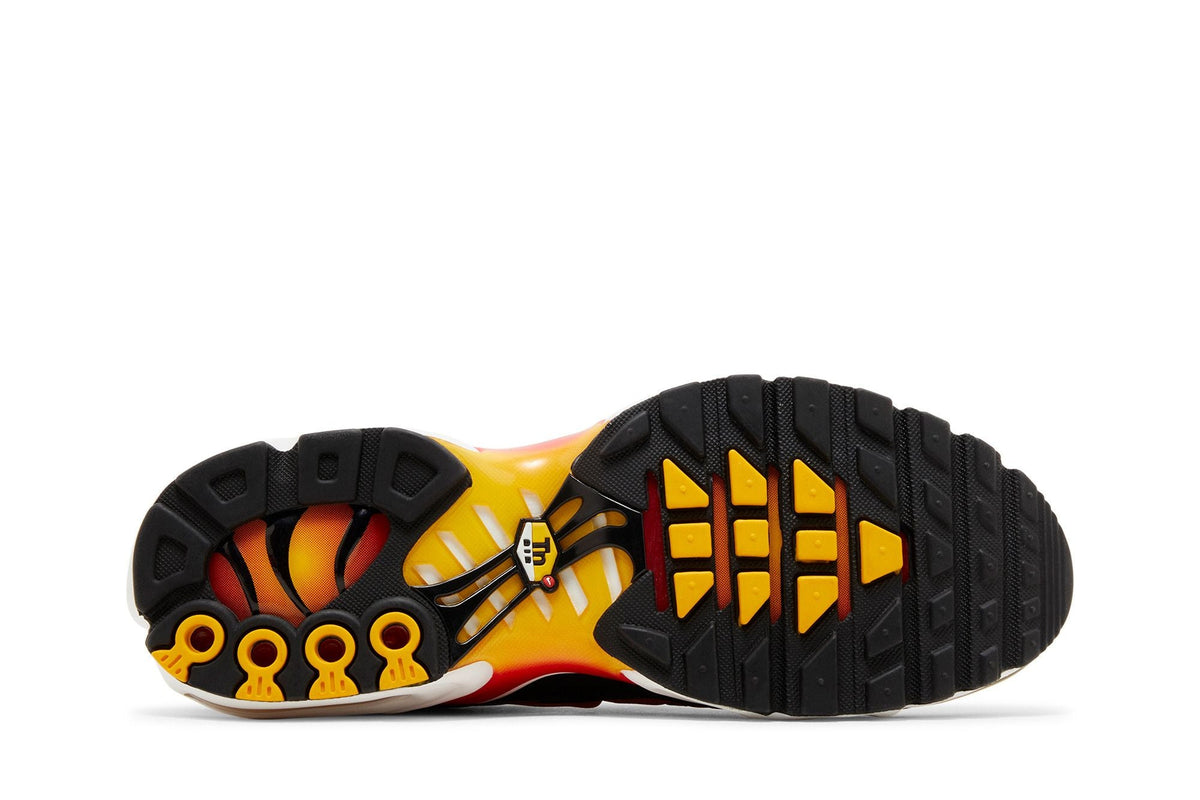 Nike Air Max Plus OG Gold Raspberry Red - Im Your Wardrobe