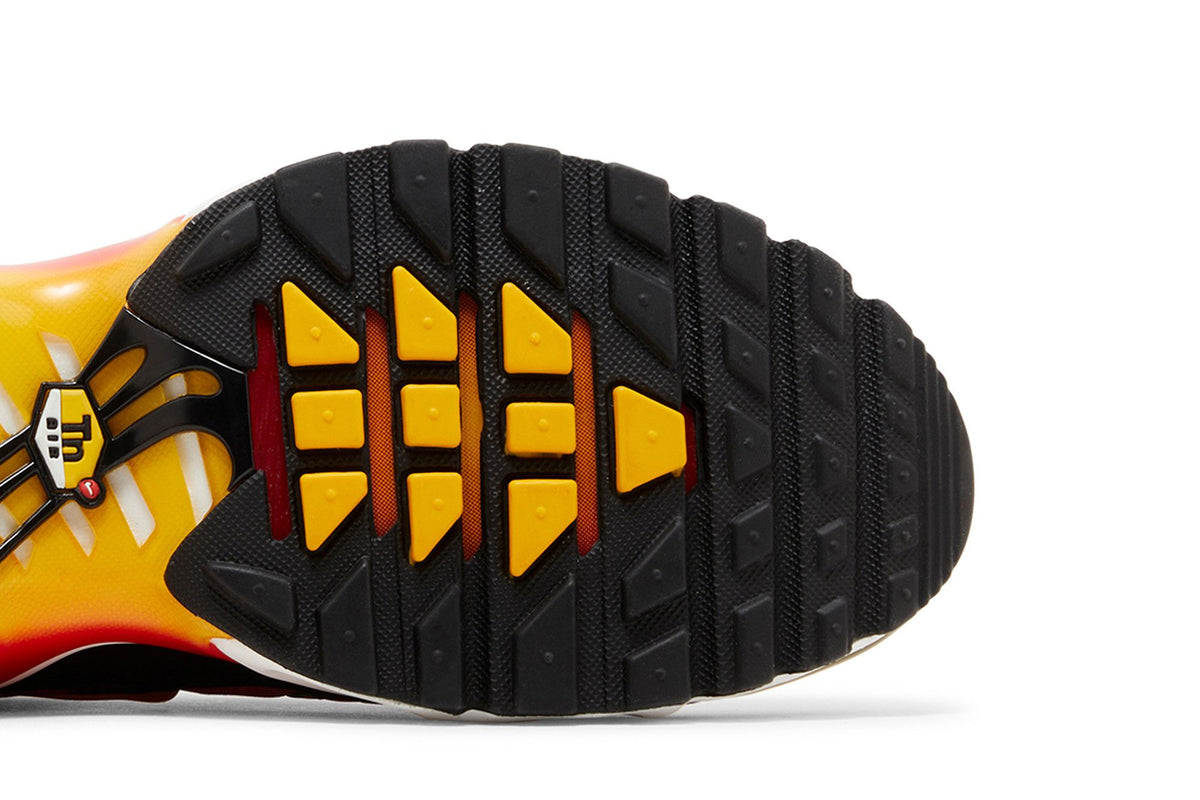 Nike Air Max Plus OG Gold Raspberry Red - Im Your Wardrobe