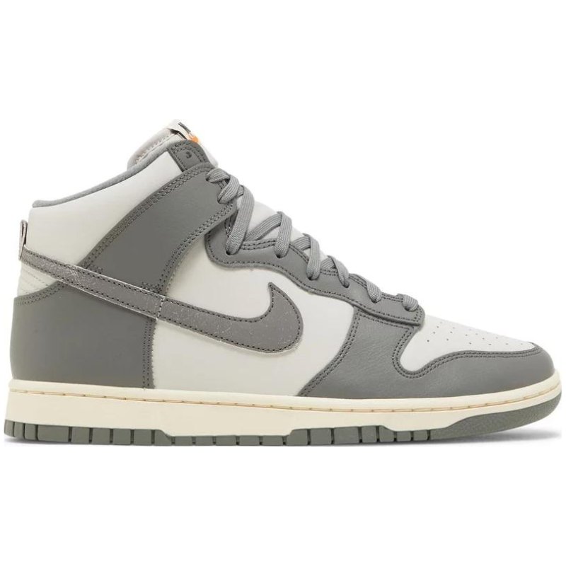 Nike Dunk High - Vintage Light Bone Grey - Im Your Wardrobe