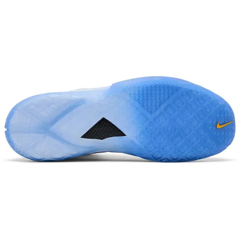 Nike Kobe 3 Protro Christmas - Im Your Wardrobe