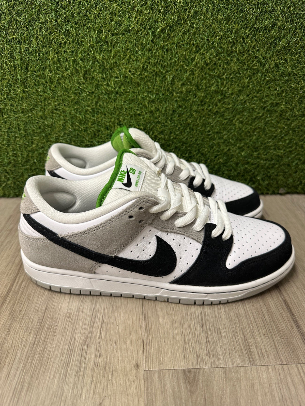 Nike SB Dunk Low Chlorophyll (2022) - 8 US (9.5 Women’s) - Im Your Wardrobe