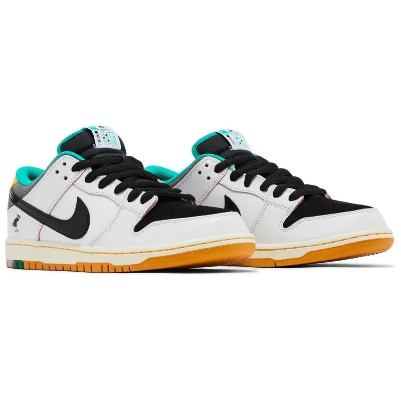 Nike SB Dunk Low CSEF - Im Your Wardrobe