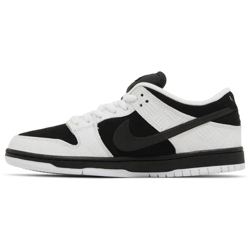 Nike SB Dunk Low TIGHTBOOTH - Im Your Wardrobe