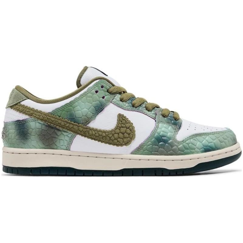 Nike SB Dunk Low x Alexis Sablone &#39;Chameleon&#39; - Im Your Wardrobe