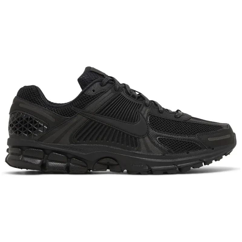 Nike Zoom Vomero 5 Triple Black - Im Your Wardrobe