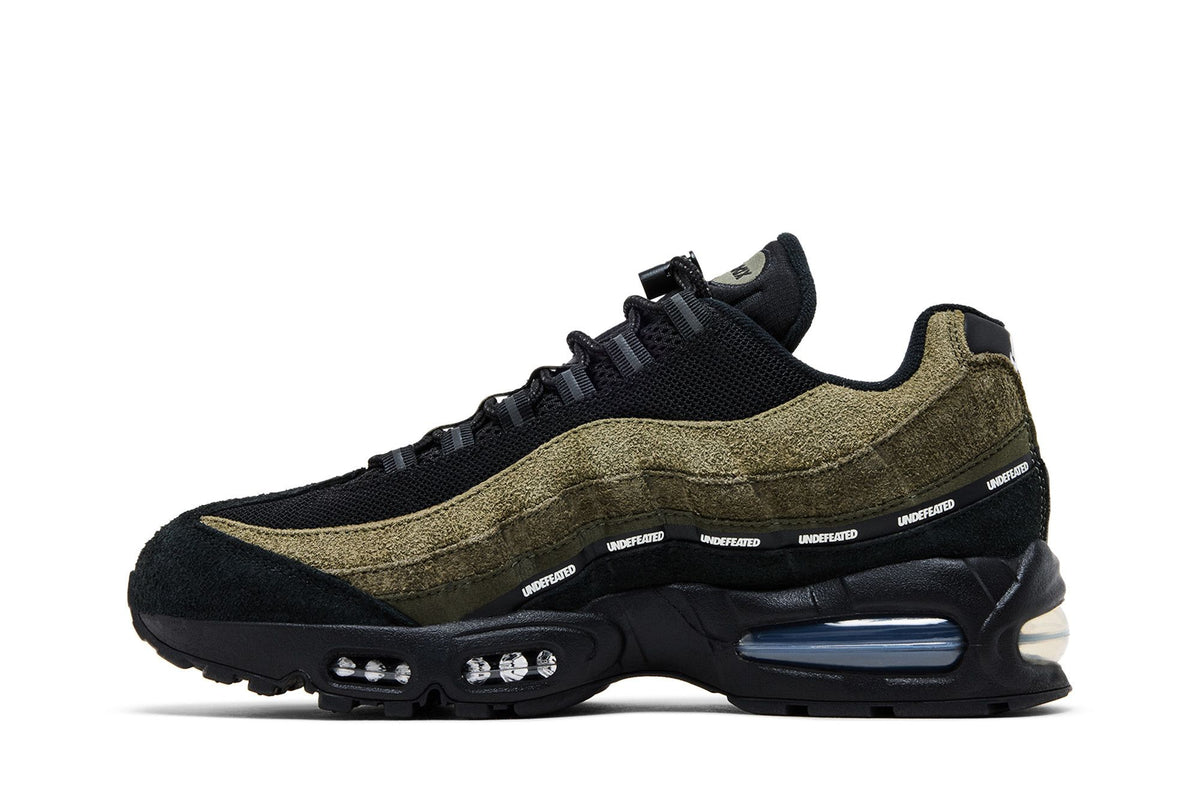 Undefeated x Nike Air Max 95 Medium Olive - Im Your Wardrobe