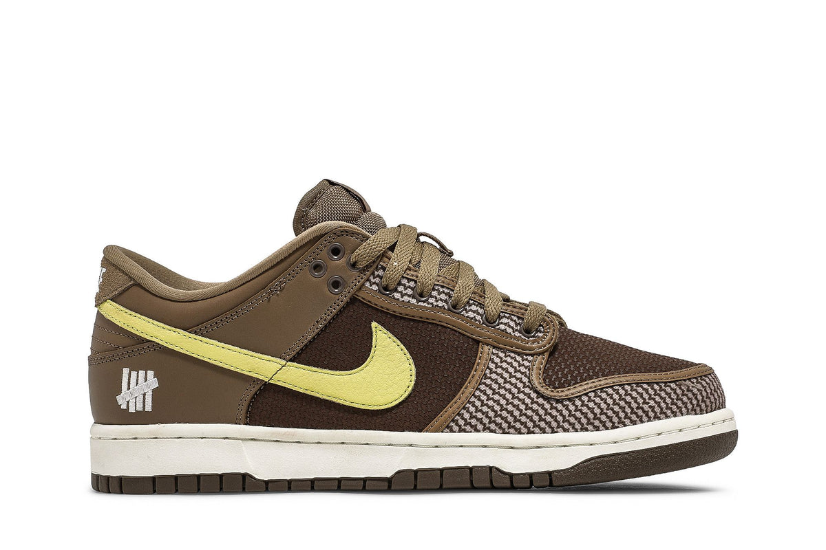 Undefeated x Nike Dunk Low SP Canteen - Im Your Wardrobe
