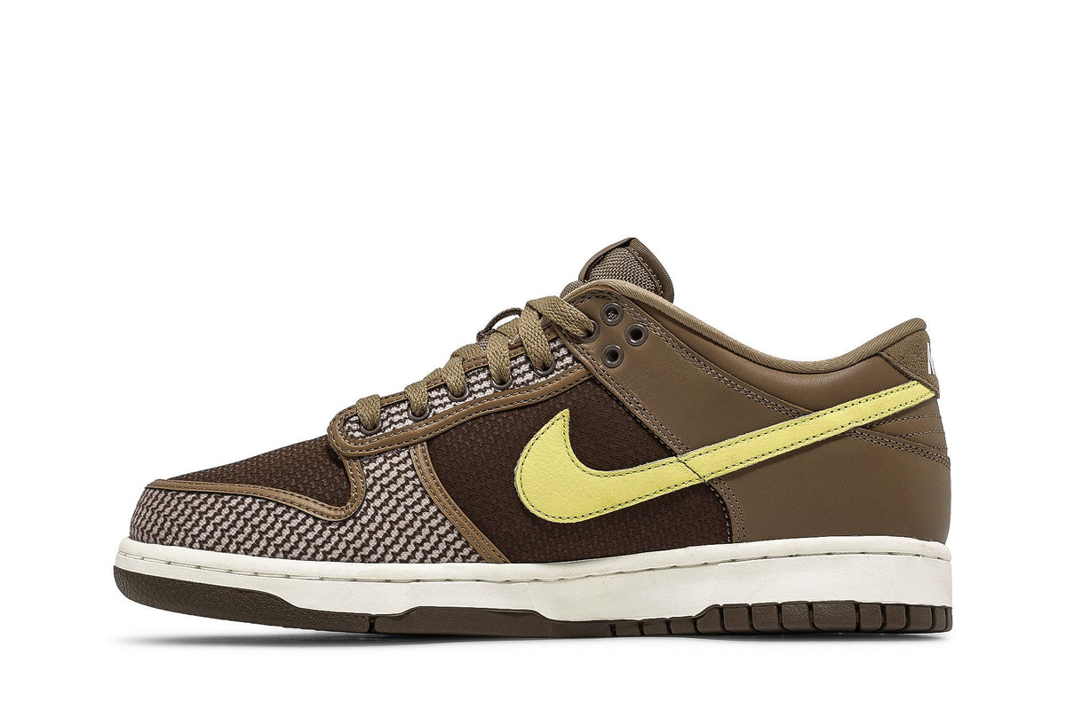 Undefeated x Nike Dunk Low SP Canteen - Im Your Wardrobe