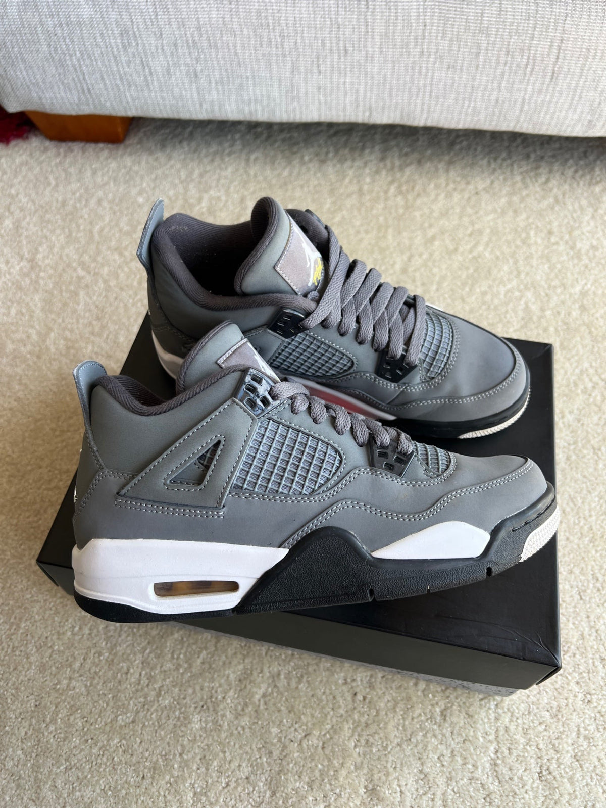 [USED A+] Jordan 4 Retro Cool Grey (2019) (GS) - 6Y (7.5 Women&#39;s) - Im Your Wardrobe