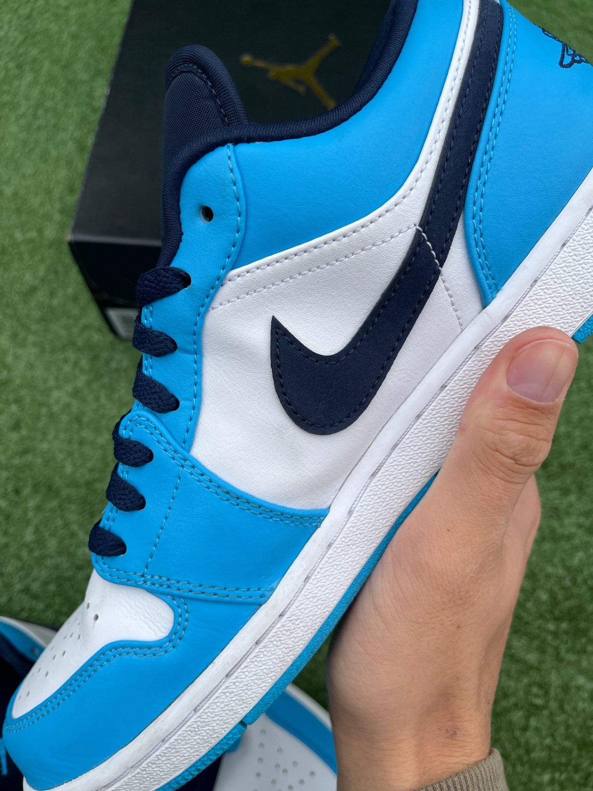 [USED B] Jordan 1 Low UNC (2021) - 9.5 US (11 Women’s) - Im Your Wardrobe