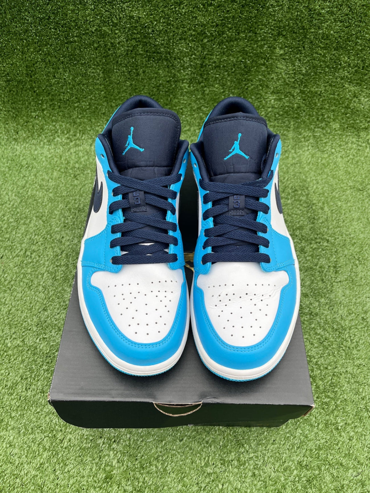 [USED B] Jordan 1 Low UNC (2021) - 9.5 US (11 Women’s) - Im Your Wardrobe