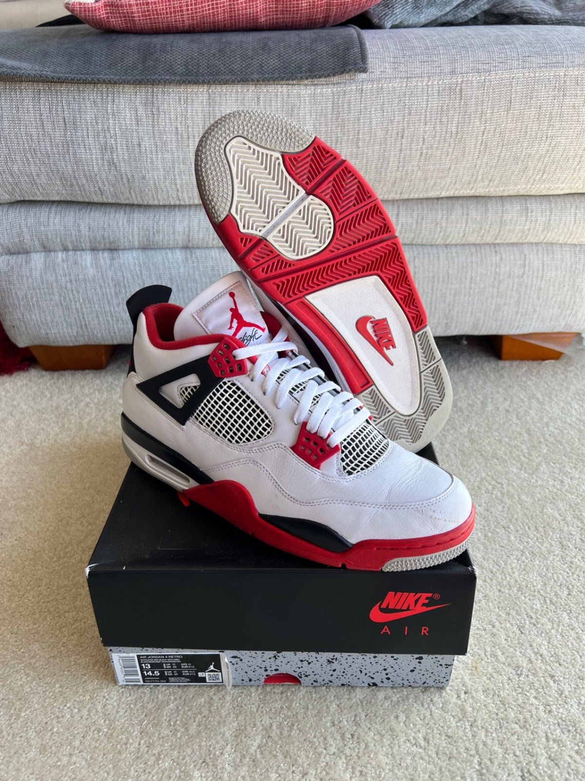 [USED B] Jordan 4 Retro Fire Red (2020) - 13 US (14.5 Women&#39;s) - Im Your Wardrobe