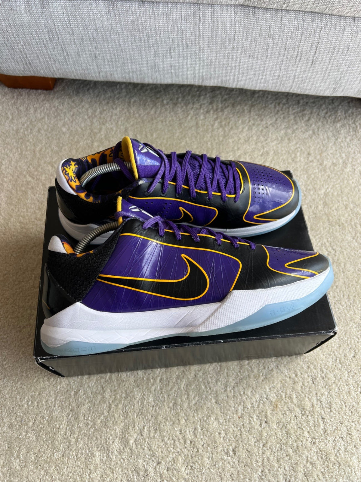 [USED B] Kobe 5 Protro Lakers &#39;5x Champ&#39; (2020) - 9 US (10.5 Women&#39;s) - Im Your Wardrobe