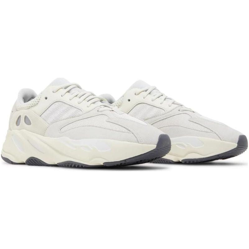 Yeezy Boost 700 - Analog (2019/2023) - Im Your Wardrobe