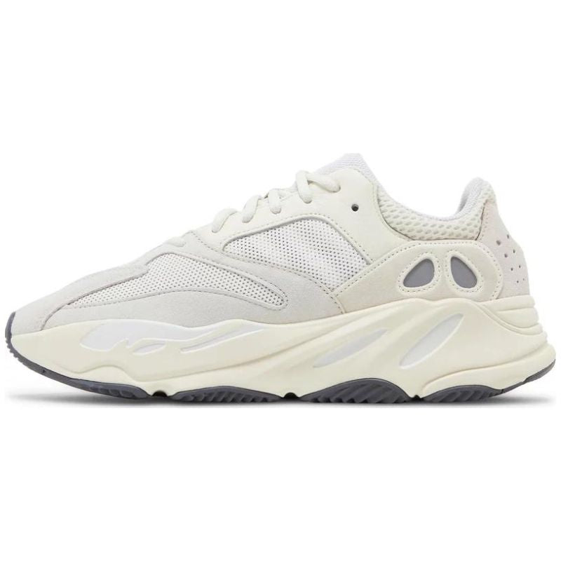 Yeezy Boost 700 - Analog (2019/2023) - Im Your Wardrobe