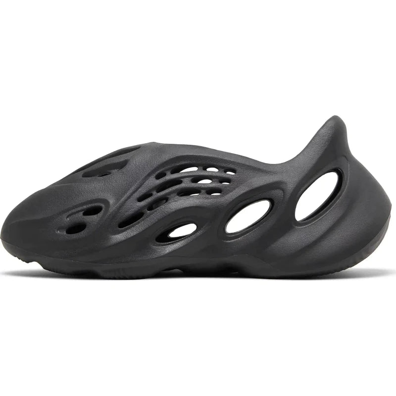 Yeezy Foam Runner - Onyx - Im Your Wardrobe